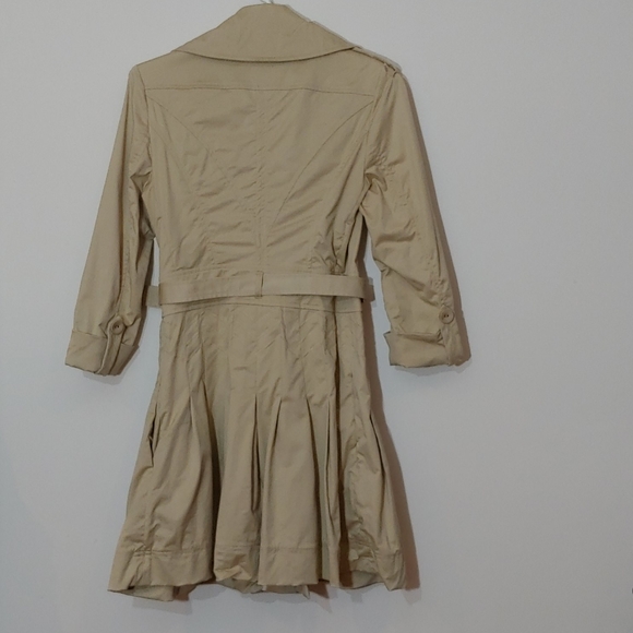 HOST'S PICK. NWOT Diane Von Furstenberg Women's Trench Coat US 4 - Picture 8 of 16